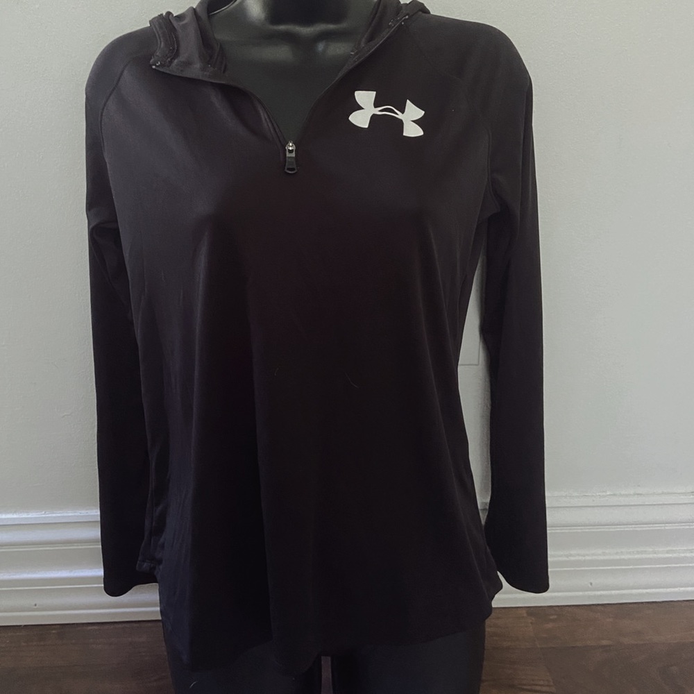 Under Armor Quarter Zip Long Sleeve Workout Top